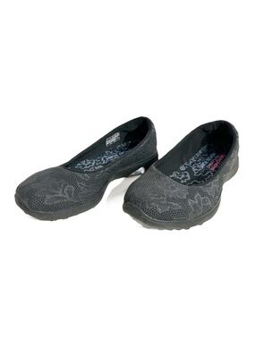 Skechers Microburst Athletic Earthy Touch Gray Lace Floral Slip-On Comfort Shoes